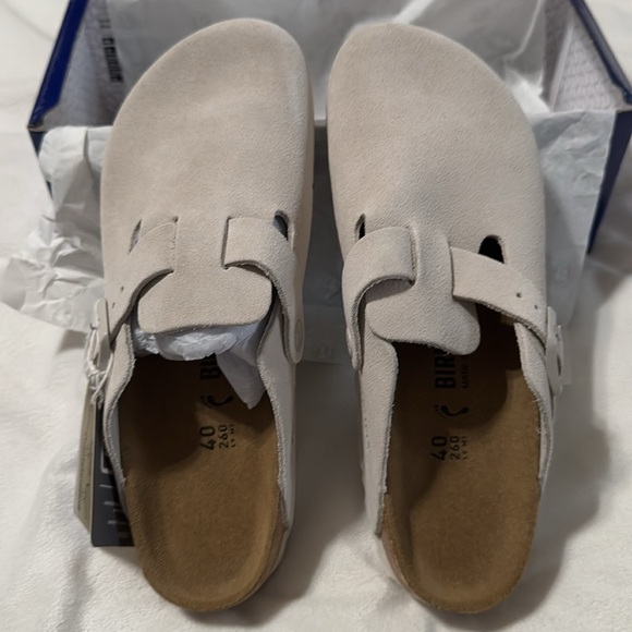 NWT Birkenstock Boston soft footbed suede antique white clogs, size 40 - Picture 1 of 4